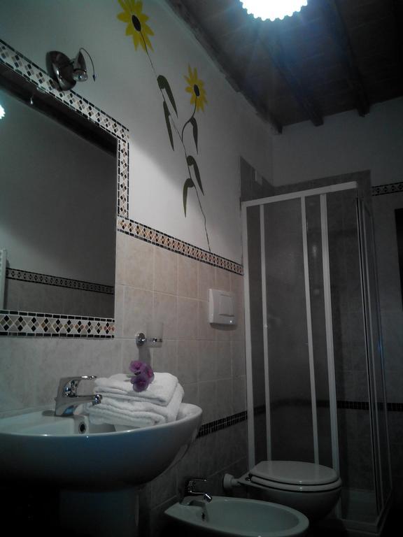 Certine Agriturismo Asciano Szoba fotó